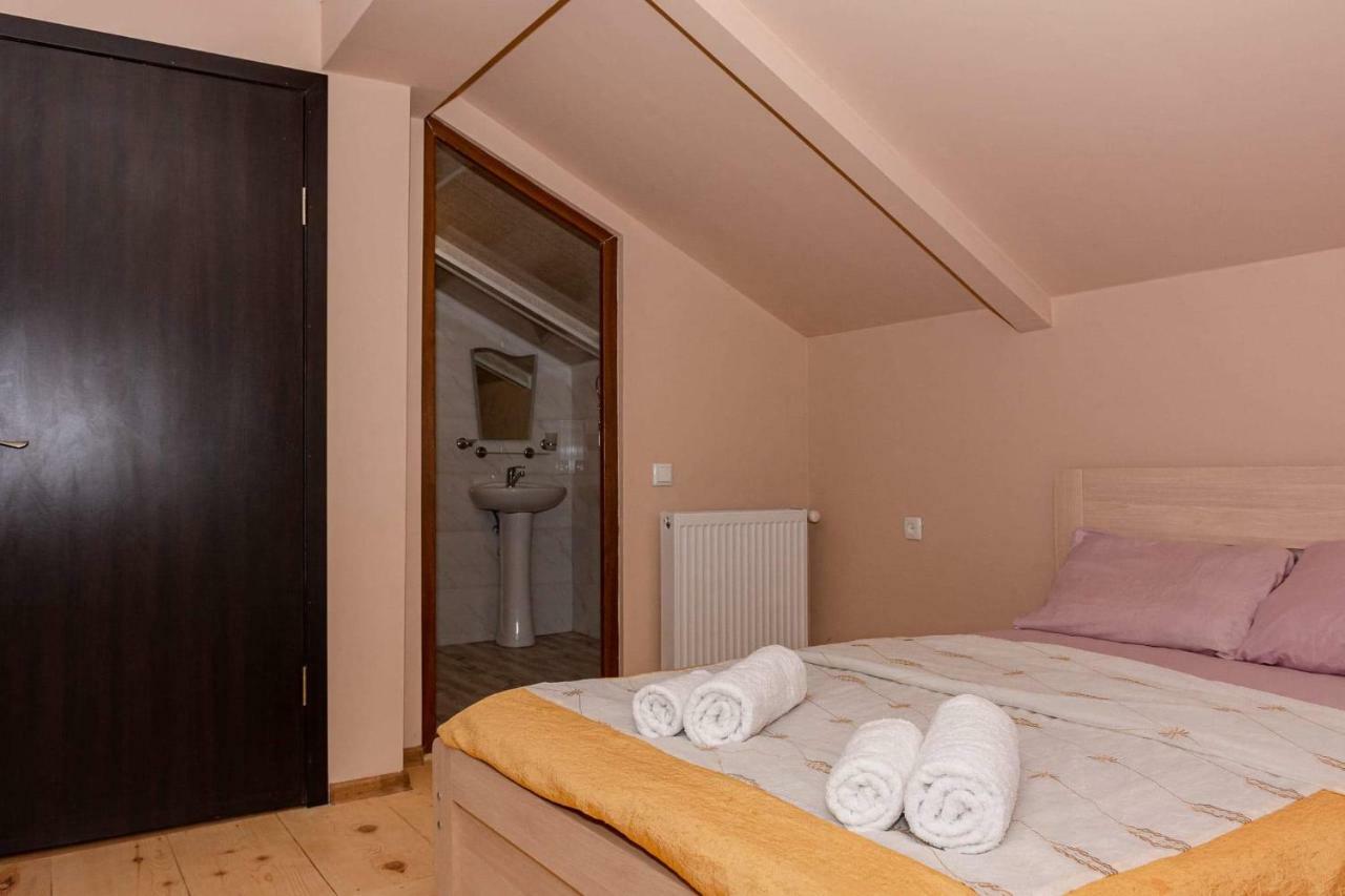 Shera Hotel Borjomi Esterno foto